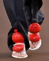 Скульптурные туфли-мюли босоножки Loewe Ballon 100 белые