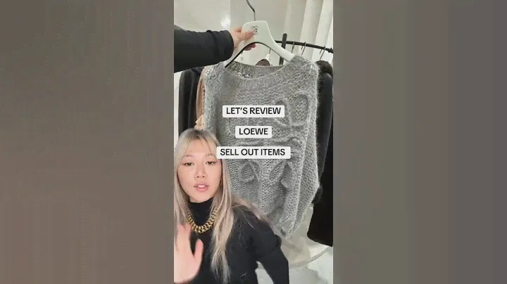 LOEWE Women’s RTW Review #fashioneducation #mindfulmondaymethod