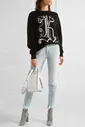 Женская белая сумка от Loewe